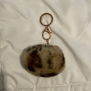 Cheetah poof ball key chain